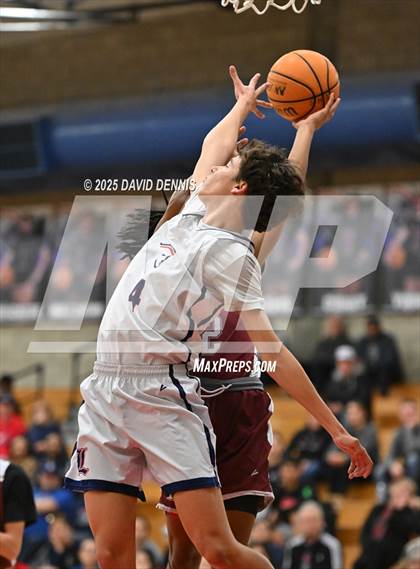 Thumbnail 1 in Liberty vs Independence photogallery.