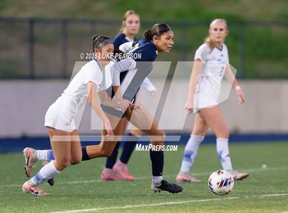 Thumbnail 2 in Gregori vs. Davis Sr. (CIF SJS D1 Final) photogallery.