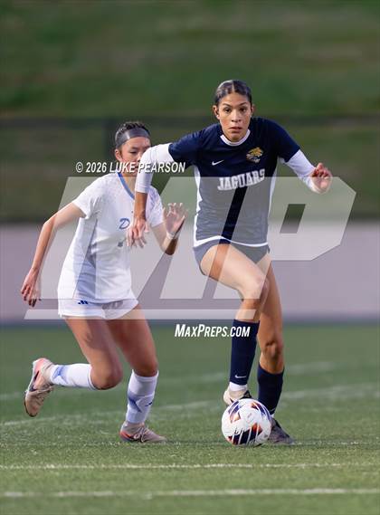 Thumbnail 3 in Gregori vs. Davis Sr. (CIF SJS D1 Final) photogallery.