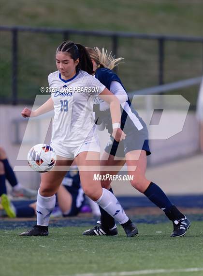 Thumbnail 1 in Gregori vs. Davis Sr. (CIF SJS D1 Final) photogallery.