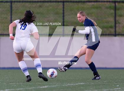 Thumbnail 2 in Gregori vs. Davis Sr. (CIF SJS D1 Final) photogallery.