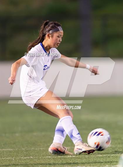 Thumbnail 2 in Gregori vs. Davis Sr. (CIF SJS D1 Final) photogallery.