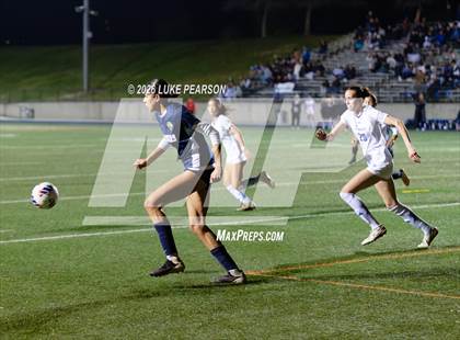 Thumbnail 2 in Gregori vs. Davis Sr. (CIF SJS D1 Final) photogallery.