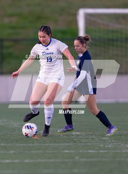 Thumbnail 1 in Gregori vs. Davis Sr. (CIF SJS D1 Final) photogallery.