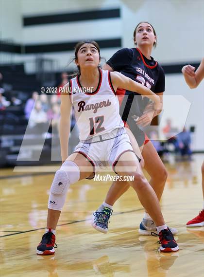 Thumbnail 3 in Vista Ridge vs. Lake Travis (UIL 6A Bi-District Playoff) photogallery.