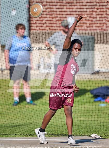 Thumbnail 3 in Lake Houston Conquerors Invitational (Discus) photogallery.
