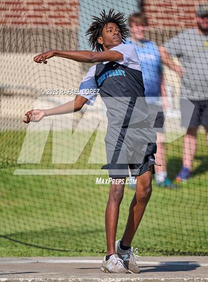 Thumbnail 2 in Lake Houston Conquerors Invitational (Discus) photogallery.