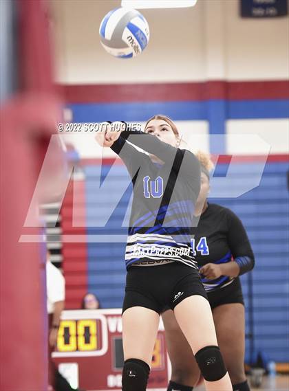Thumbnail 3 in Antioch @ McGavock photogallery.