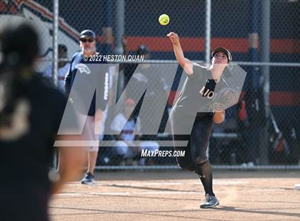 Thumbnail 2 in Oaks Christian @ Roosevelt (CIF State D1 SoCal Regional Final) photogallery.