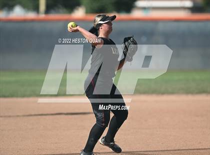 Thumbnail 2 in Oaks Christian @ Roosevelt (CIF State D1 SoCal Regional Final) photogallery.