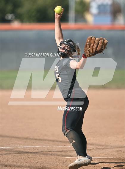 Thumbnail 2 in Oaks Christian @ Roosevelt (CIF State D1 SoCal Regional Final) photogallery.