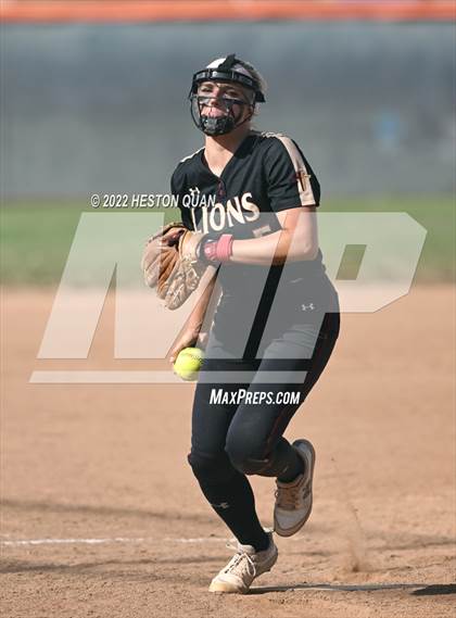 Thumbnail 1 in Oaks Christian @ Roosevelt (CIF State D1 SoCal Regional Final) photogallery.
