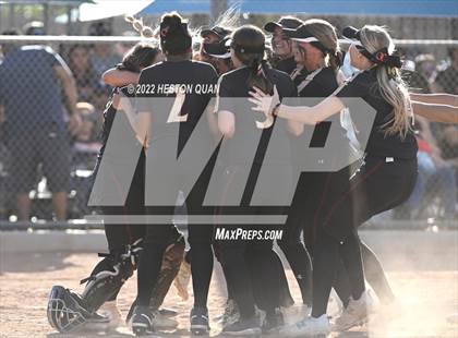 Thumbnail 2 in Oaks Christian @ Roosevelt (CIF State D1 SoCal Regional Final) photogallery.