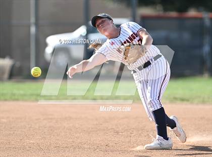 Thumbnail 2 in Oaks Christian @ Roosevelt (CIF State D1 SoCal Regional Final) photogallery.