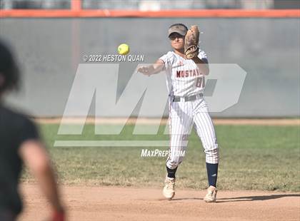 Thumbnail 2 in Oaks Christian @ Roosevelt (CIF State D1 SoCal Regional Final) photogallery.