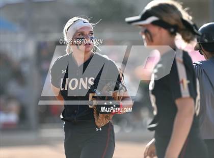Thumbnail 2 in Oaks Christian @ Roosevelt (CIF State D1 SoCal Regional Final) photogallery.