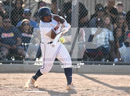 Thumbnail 2 in Oaks Christian @ Roosevelt (CIF State D1 SoCal Regional Final) photogallery.