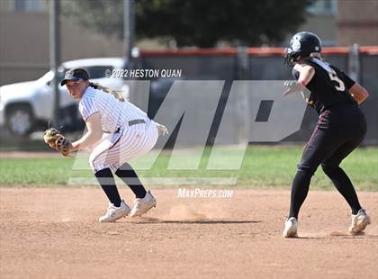 Thumbnail 1 in Oaks Christian @ Roosevelt (CIF State D1 SoCal Regional Final) photogallery.