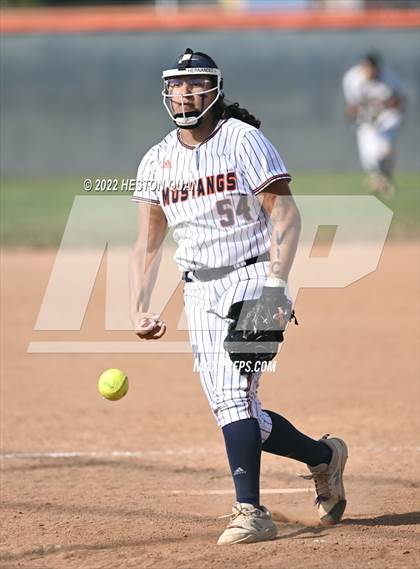 Thumbnail 1 in Oaks Christian @ Roosevelt (CIF State D1 SoCal Regional Final) photogallery.