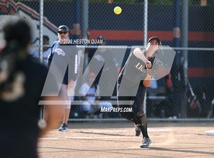 Thumbnail 3 in Oaks Christian @ Roosevelt (CIF State D1 SoCal Regional Final) photogallery.