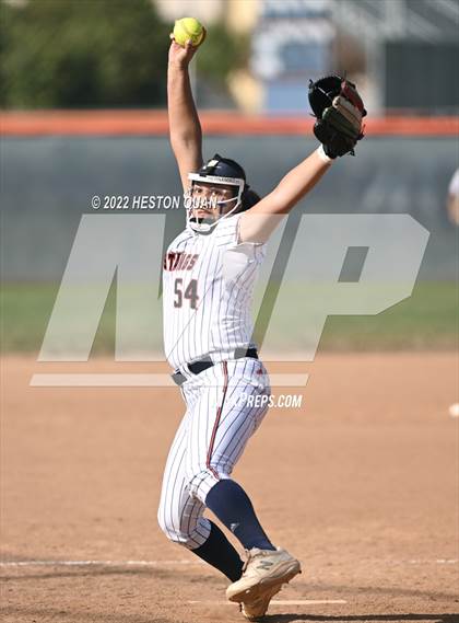 Thumbnail 3 in Oaks Christian @ Roosevelt (CIF State D1 SoCal Regional Final) photogallery.