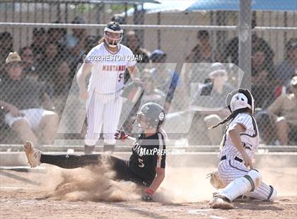 Thumbnail 3 in Oaks Christian @ Roosevelt (CIF State D1 SoCal Regional Final) photogallery.