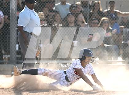 Thumbnail 1 in Oaks Christian @ Roosevelt (CIF State D1 SoCal Regional Final) photogallery.
