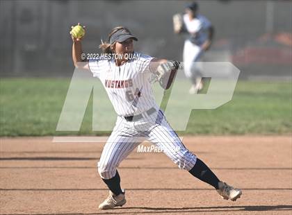 Thumbnail 3 in Oaks Christian @ Roosevelt (CIF State D1 SoCal Regional Final) photogallery.