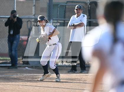Thumbnail 3 in Oaks Christian @ Roosevelt (CIF State D1 SoCal Regional Final) photogallery.