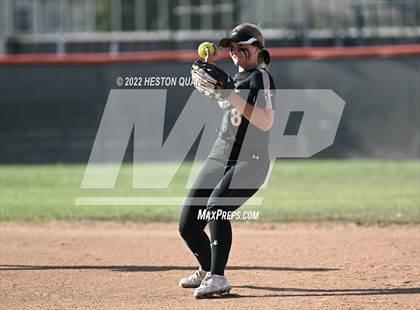 Thumbnail 2 in Oaks Christian @ Roosevelt (CIF State D1 SoCal Regional Final) photogallery.
