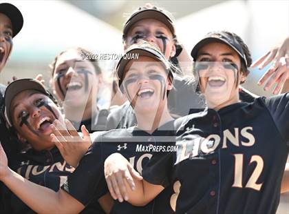 Thumbnail 2 in Oaks Christian @ Roosevelt (CIF State D1 SoCal Regional Final) photogallery.