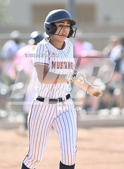 Thumbnail 1 in Oaks Christian @ Roosevelt (CIF State D1 SoCal Regional Final) photogallery.