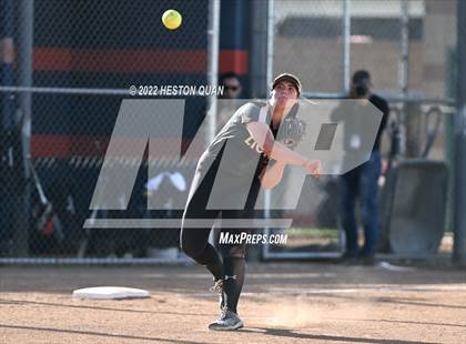 Thumbnail 1 in Oaks Christian @ Roosevelt (CIF State D1 SoCal Regional Final) photogallery.