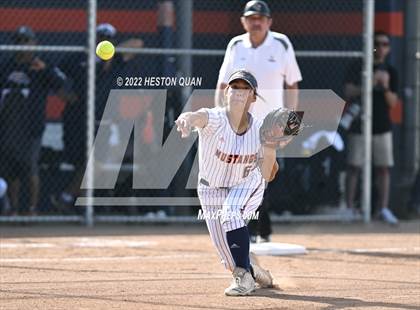 Thumbnail 2 in Oaks Christian @ Roosevelt (CIF State D1 SoCal Regional Final) photogallery.