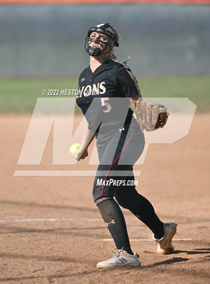 Thumbnail 3 in Oaks Christian @ Roosevelt (CIF State D1 SoCal Regional Final) photogallery.