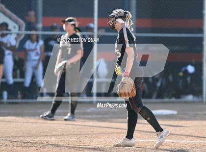 Thumbnail 3 in Oaks Christian @ Roosevelt (CIF State D1 SoCal Regional Final) photogallery.