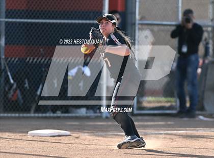 Thumbnail 2 in Oaks Christian @ Roosevelt (CIF State D1 SoCal Regional Final) photogallery.