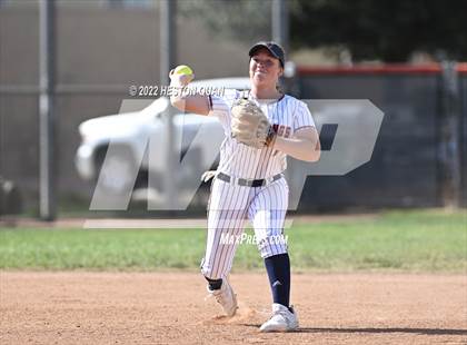 Thumbnail 3 in Oaks Christian @ Roosevelt (CIF State D1 SoCal Regional Final) photogallery.