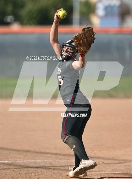 Thumbnail 1 in Oaks Christian @ Roosevelt (CIF State D1 SoCal Regional Final) photogallery.