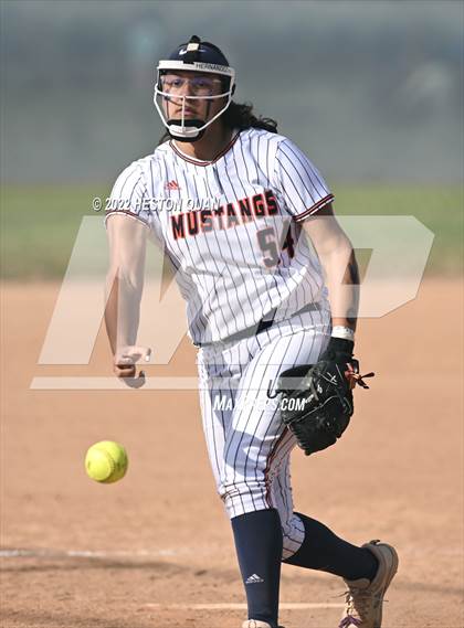 Thumbnail 2 in Oaks Christian @ Roosevelt (CIF State D1 SoCal Regional Final) photogallery.