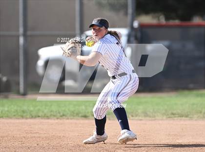 Thumbnail 3 in Oaks Christian @ Roosevelt (CIF State D1 SoCal Regional Final) photogallery.