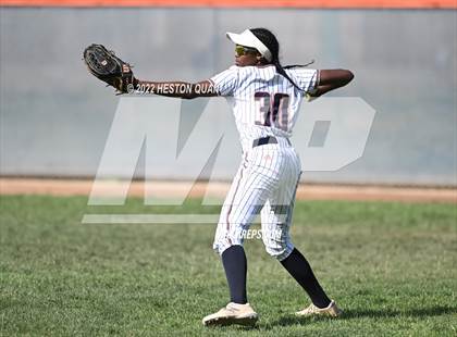 Thumbnail 3 in Oaks Christian @ Roosevelt (CIF State D1 SoCal Regional Final) photogallery.