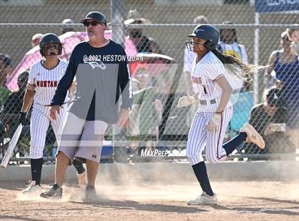 Thumbnail 2 in Oaks Christian @ Roosevelt (CIF State D1 SoCal Regional Final) photogallery.
