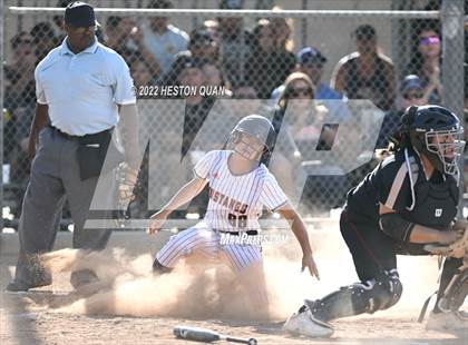 Thumbnail 1 in Oaks Christian @ Roosevelt (CIF State D1 SoCal Regional Final) photogallery.
