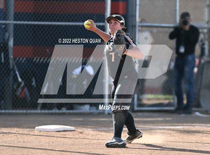 Thumbnail 3 in Oaks Christian @ Roosevelt (CIF State D1 SoCal Regional Final) photogallery.