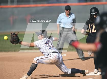 Thumbnail 3 in Oaks Christian @ Roosevelt (CIF State D1 SoCal Regional Final) photogallery.