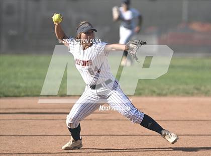 Thumbnail 1 in Oaks Christian @ Roosevelt (CIF State D1 SoCal Regional Final) photogallery.