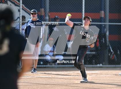 Thumbnail 1 in Oaks Christian @ Roosevelt (CIF State D1 SoCal Regional Final) photogallery.