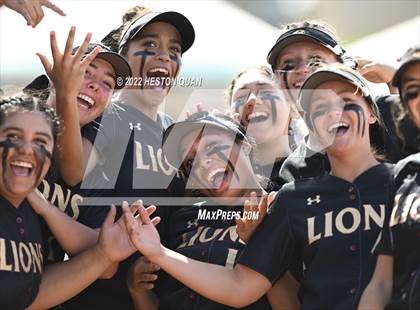 Thumbnail 3 in Oaks Christian @ Roosevelt (CIF State D1 SoCal Regional Final) photogallery.