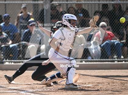 Thumbnail 2 in Oaks Christian @ Roosevelt (CIF State D1 SoCal Regional Final) photogallery.